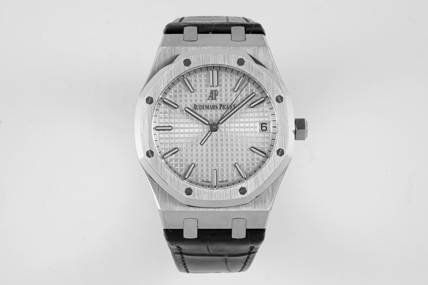 Audemars Piguet Royal Oak Series 15500ST.OO.1220ST.02 Men’s Fully Automatic Mechanical Watch Replica of the Genuine Cal.4302 Mechanical Movement