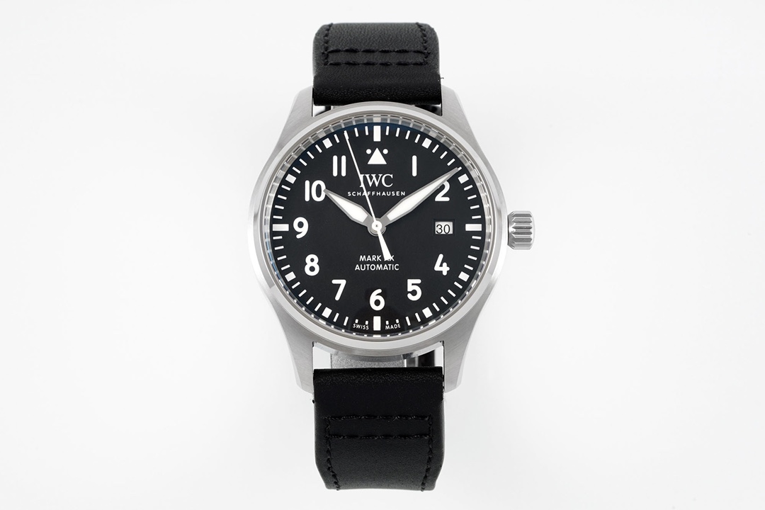 IWC Pilot Series IW328203 Men’s Automatic Mechanical Watch (Mark XVII) Equipped with an Original Imported 9015 Movement Size 40mmx9mm